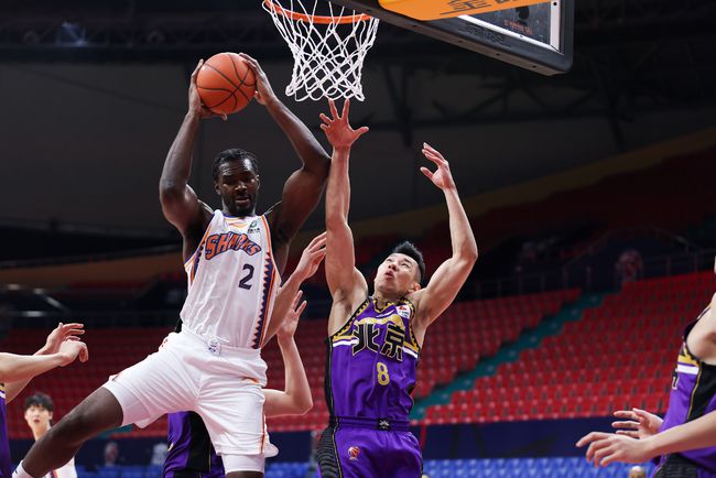 NBA直播吧：实时战况抢先看，篮球迷的独家通道